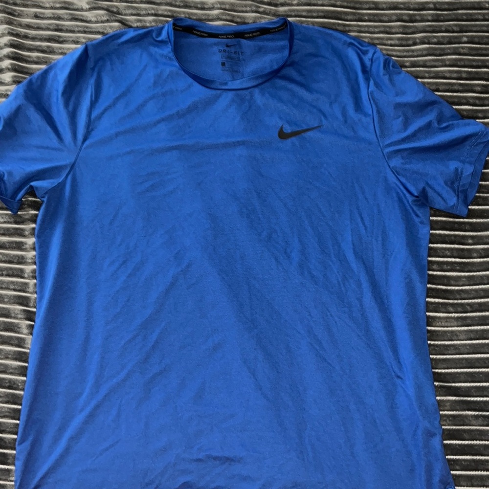 Nike Pro Tee